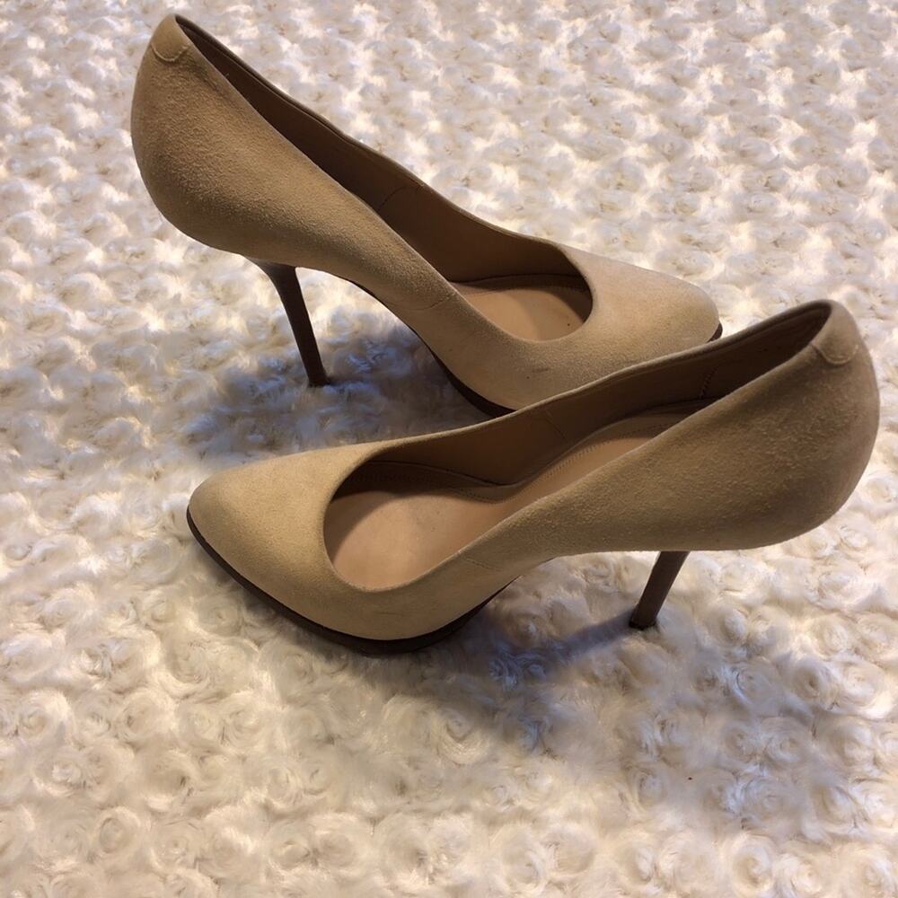 Celine Women’s Suede Semi Pointed Toe Pumps Nude Size 40 USA 9 - 9.5